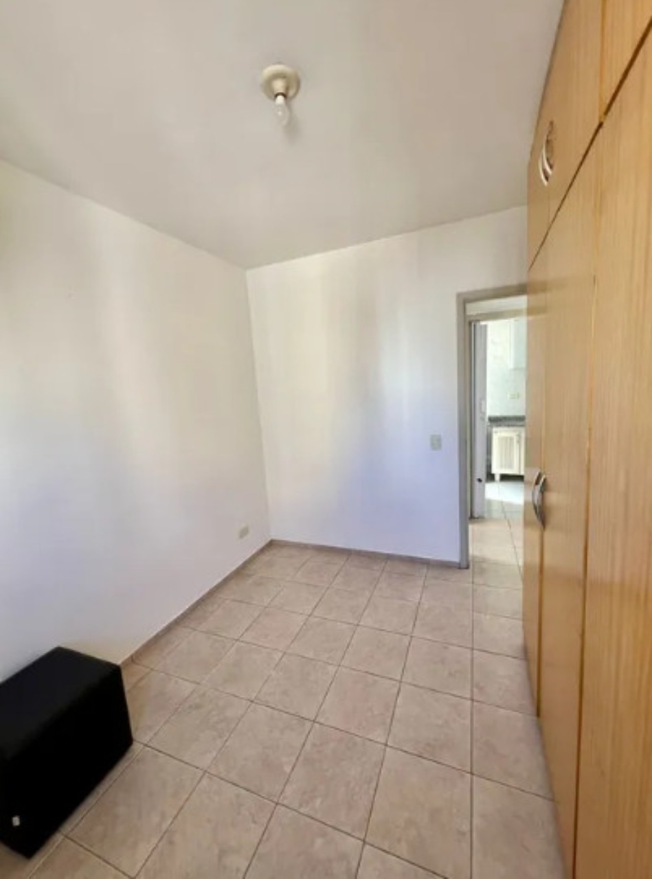 Apartamento à venda com 1 quarto, 40m² - Foto 3