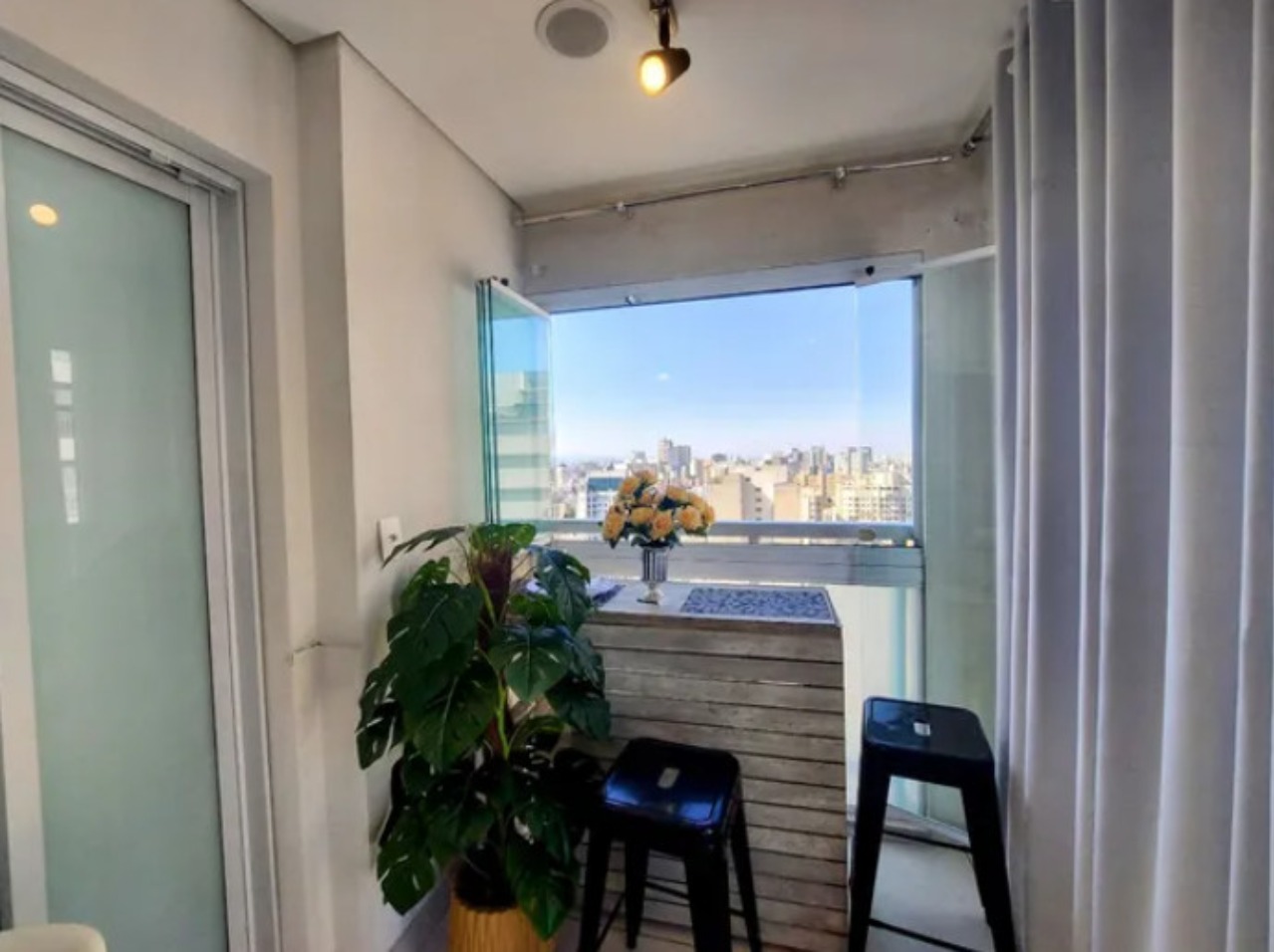 Apartamento à venda com 1 quarto, 35m² - Foto 15