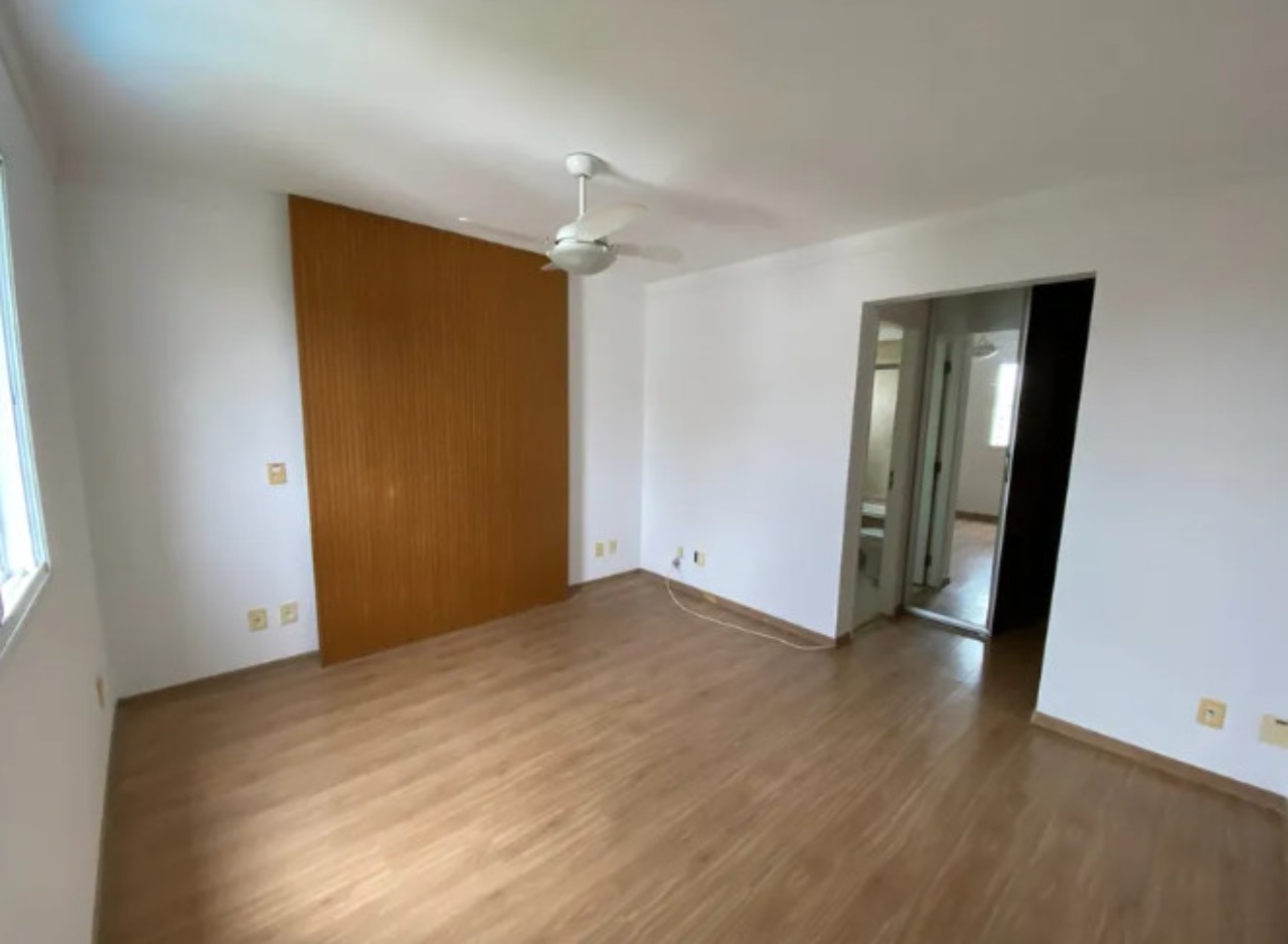 Apartamento à venda com 3 quartos, 300m² - Foto 4