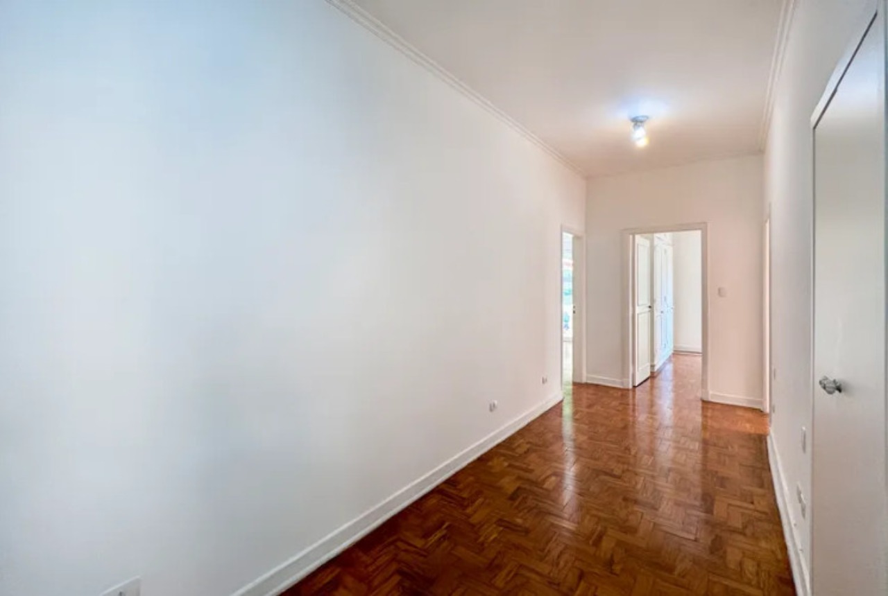 Apartamento à venda com 4 quartos, 204m² - Foto 10