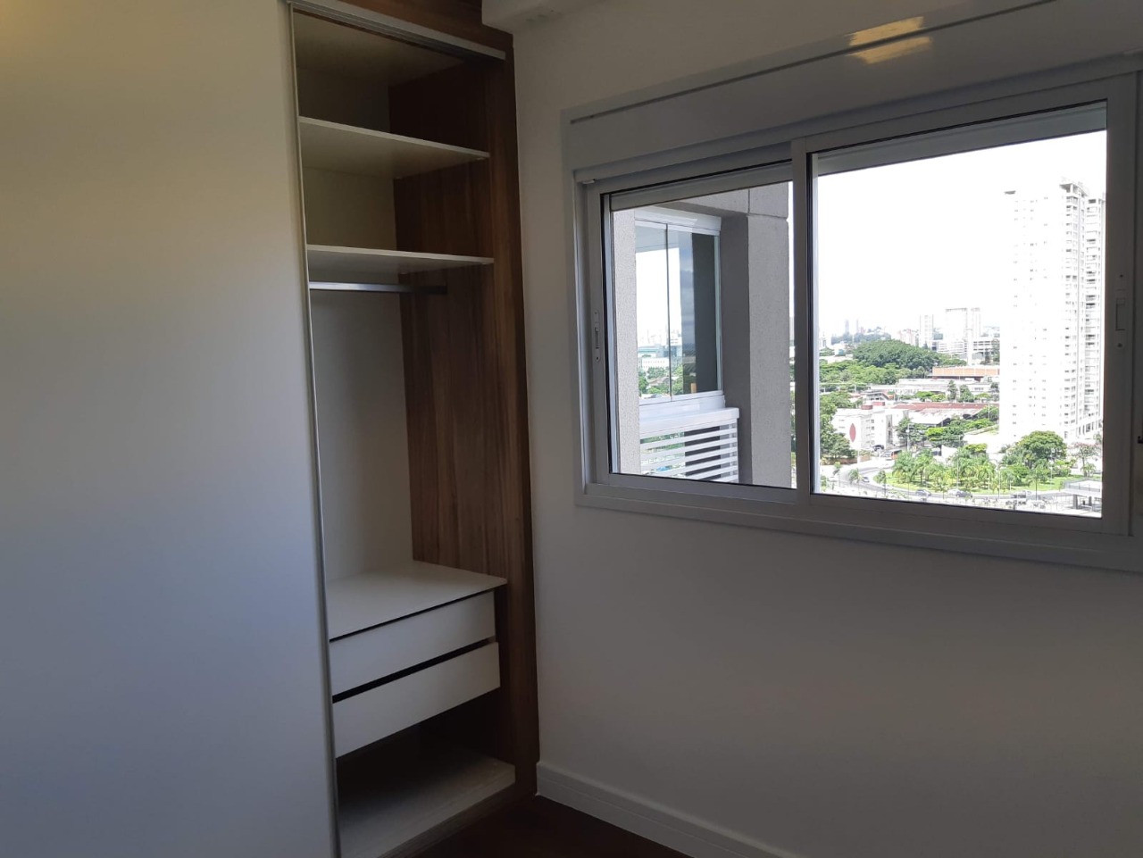 Apartamento à venda com 2 quartos, 68m² - Foto 6