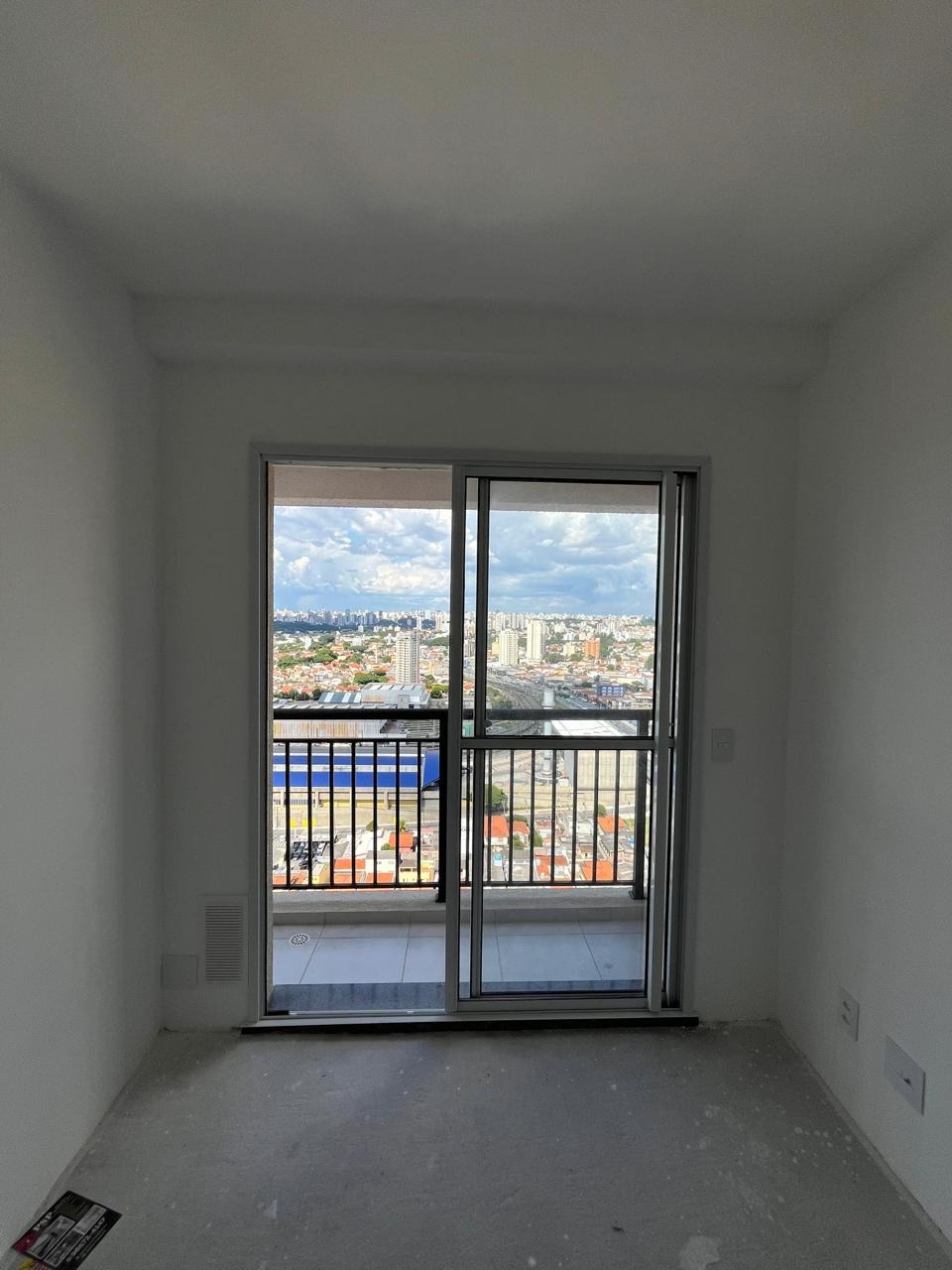 Apartamento à venda com 2 quartos, 39m² - Foto 29