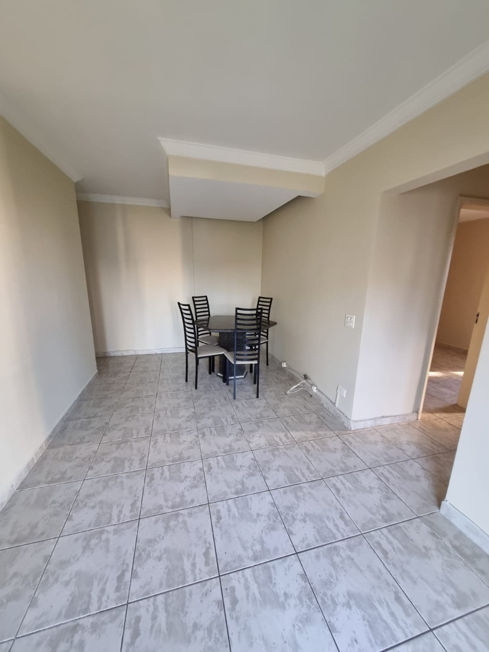 Apartamento à venda com 2 quartos, 65m² - Foto 12