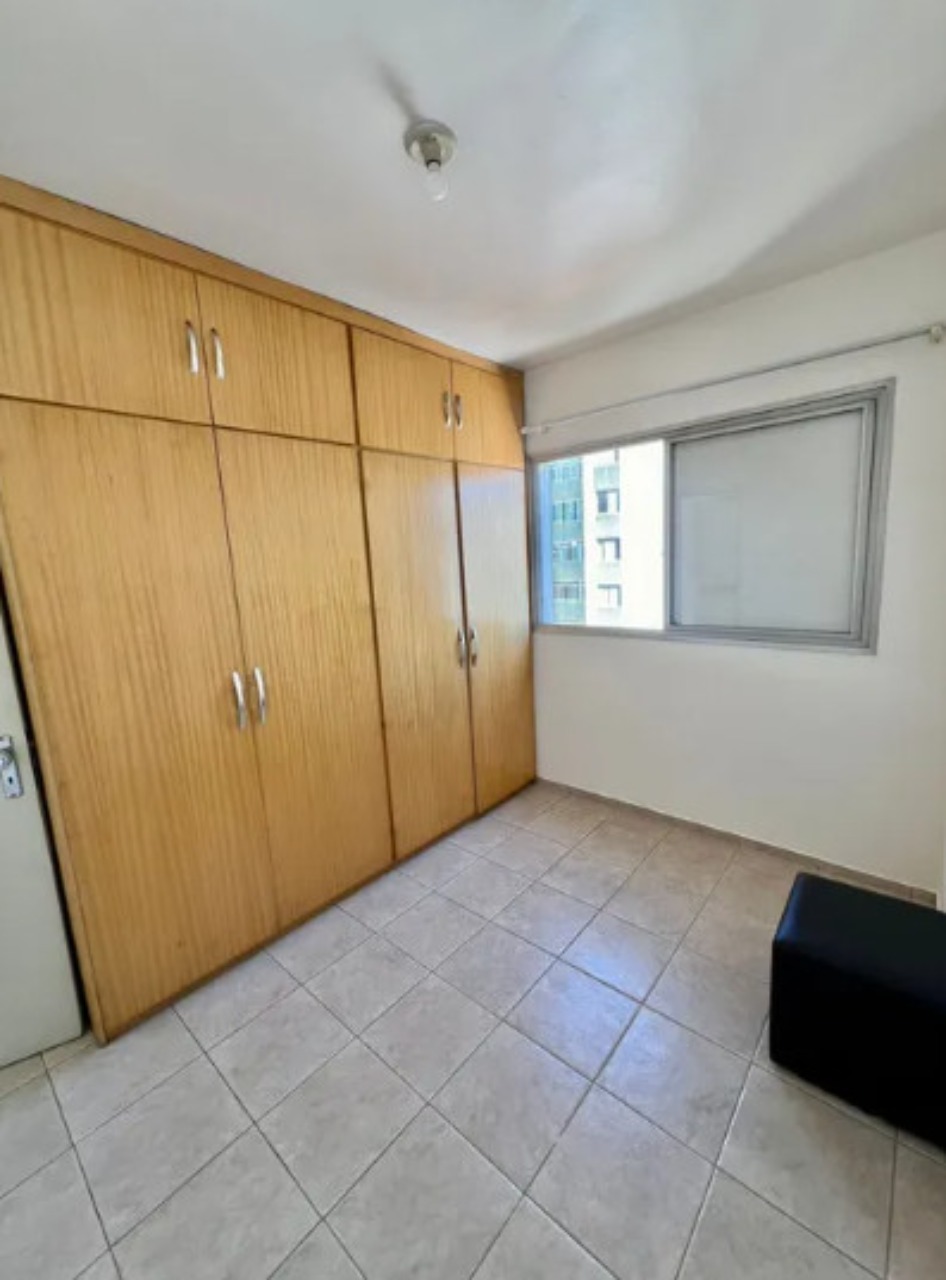 Apartamento à venda com 1 quarto, 40m² - Foto 9