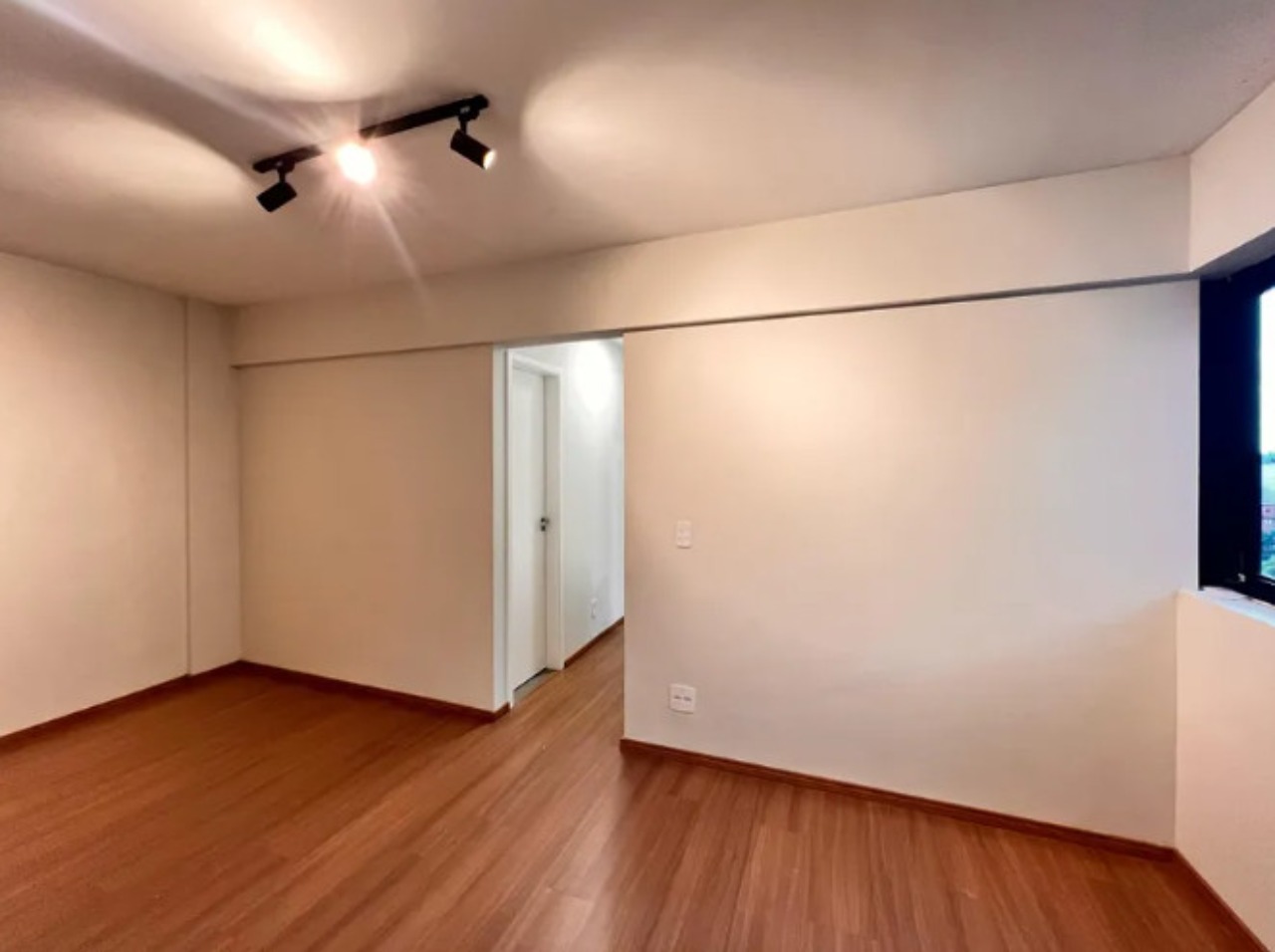 Apartamento à venda com 3 quartos, 70m² - Foto 10