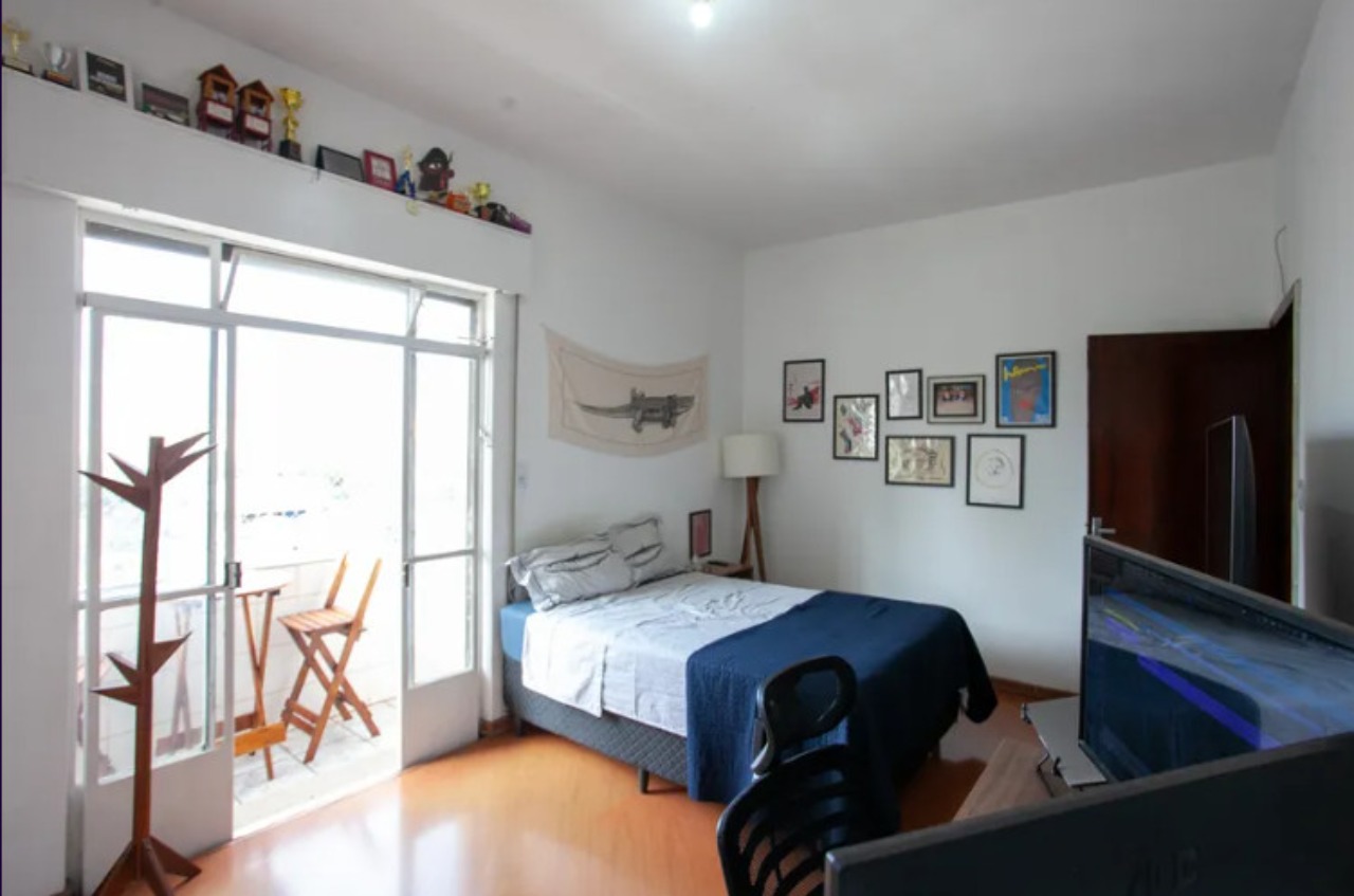 Apartamento à venda com 4 quartos, 143m² - Foto 4