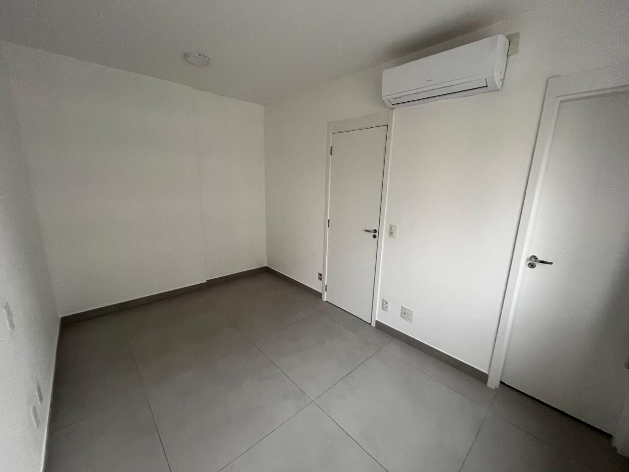 Apartamento à venda com 1 quarto, 49m² - Foto 36