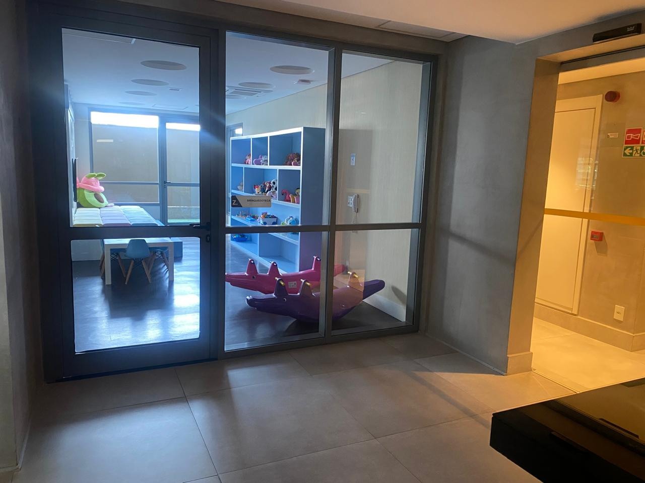 Apartamento à venda com 1 quarto, 49m² - Foto 16