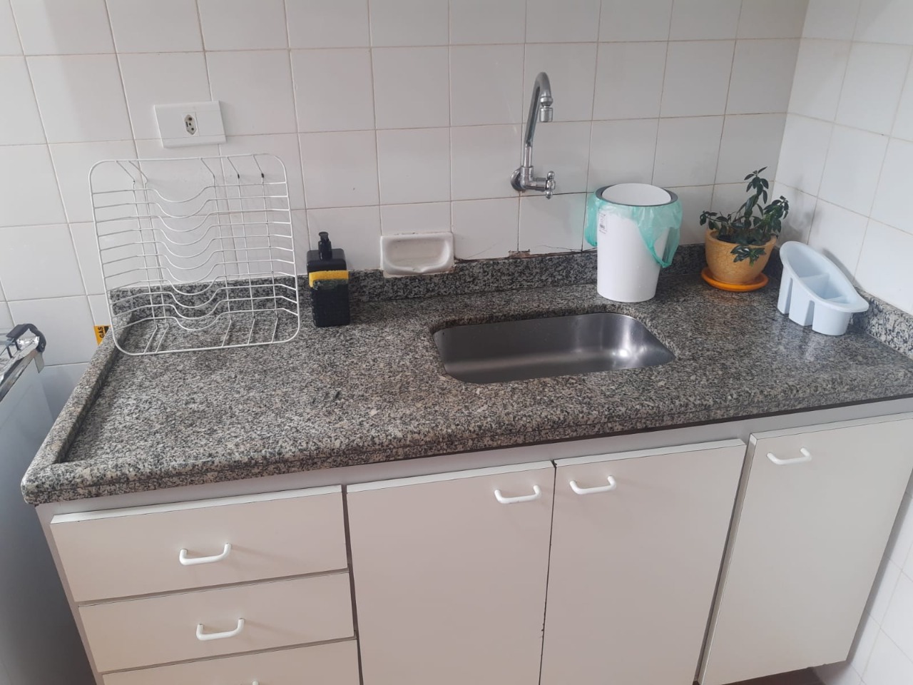 Apartamento à venda com 3 quartos, 60m² - Foto 21