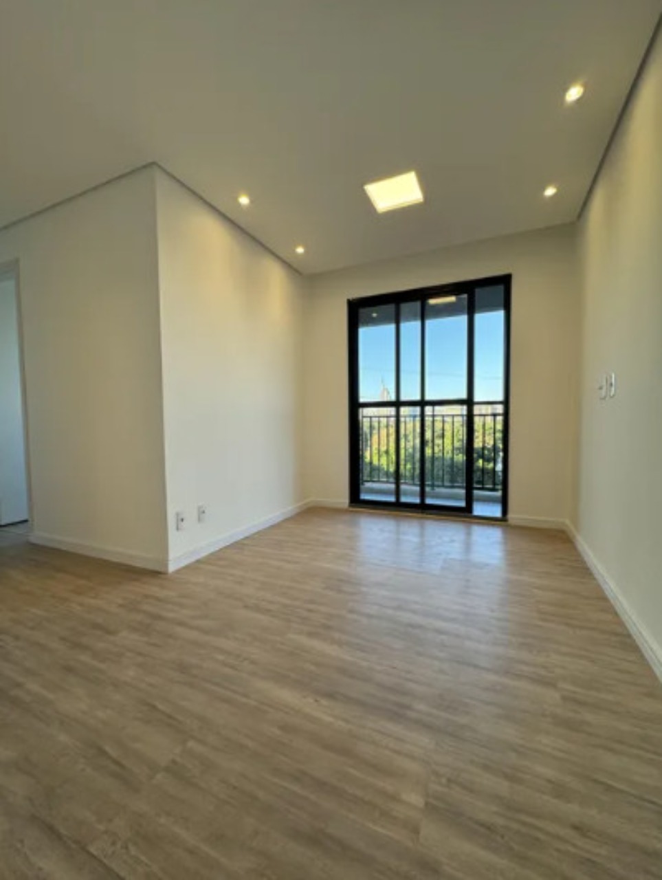 Apartamento à venda com 2 quartos, 44m² - Foto 1