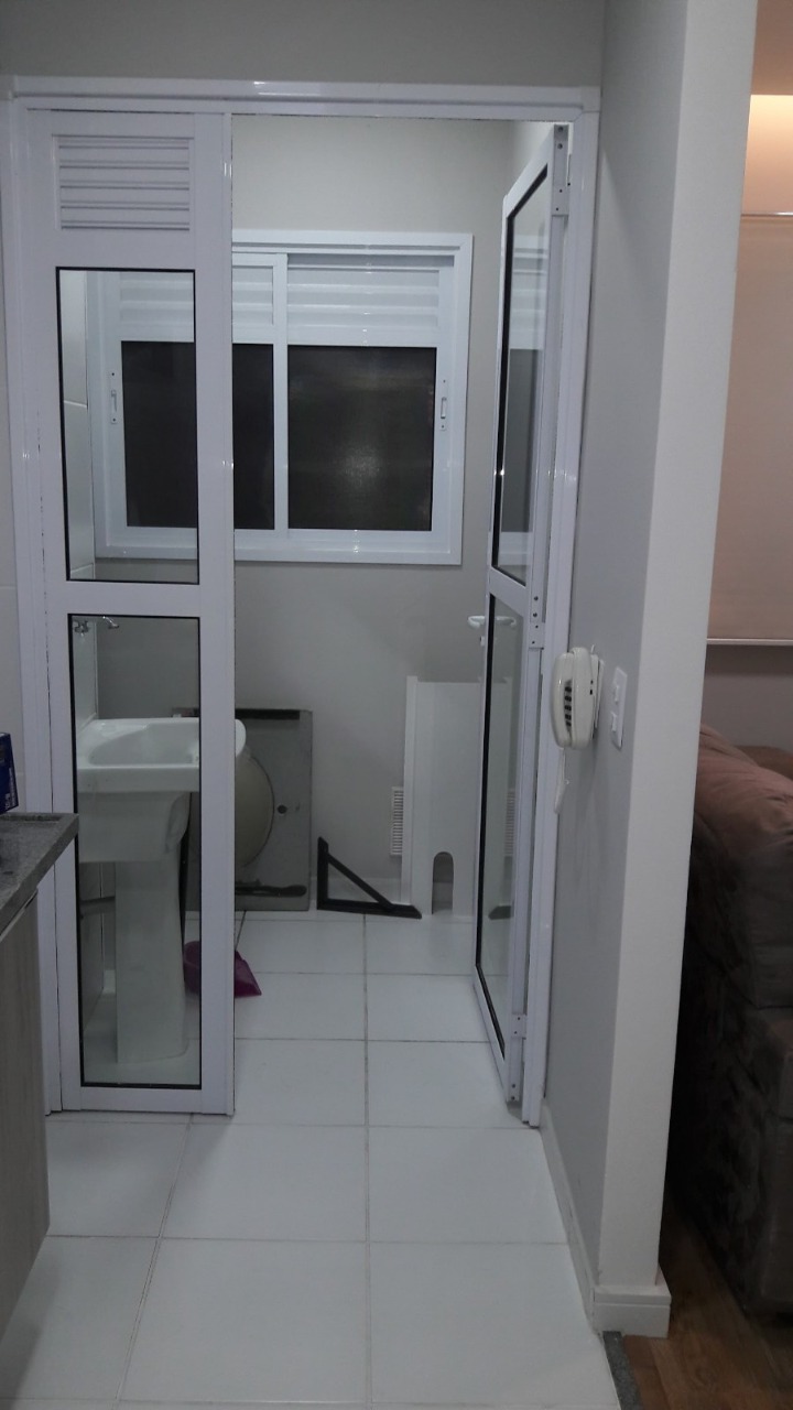 Apartamento à venda com 1 quarto, 33m² - Foto 11