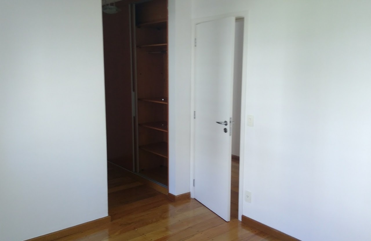 Apartamento para alugar com 4 quartos, 240m² - Foto 30