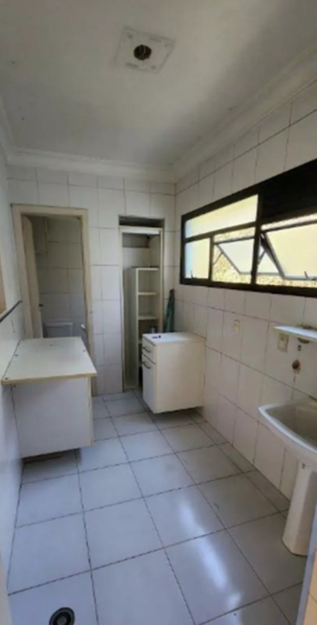 Apartamento à venda com 3 quartos, 100m² - Foto 3