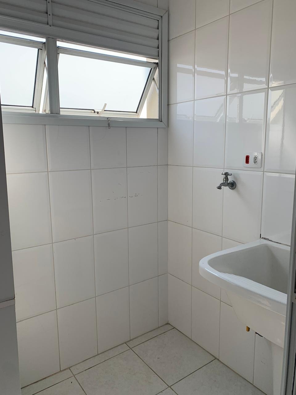 Apartamento à venda com 1 quarto, 40m² - Foto 3