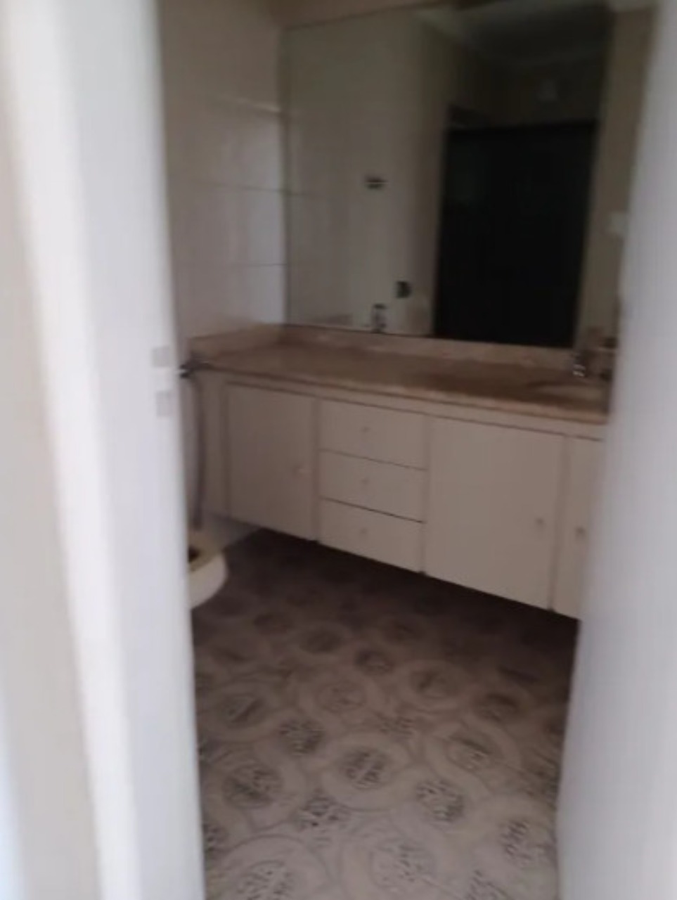 Apartamento à venda com 1 quarto, 60m² - Foto 4