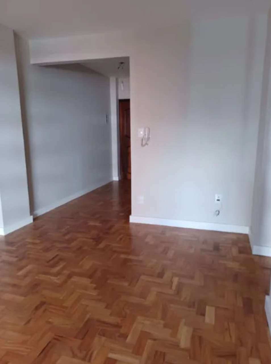 Apartamento à venda com 1 quarto, 60m² - Foto 1