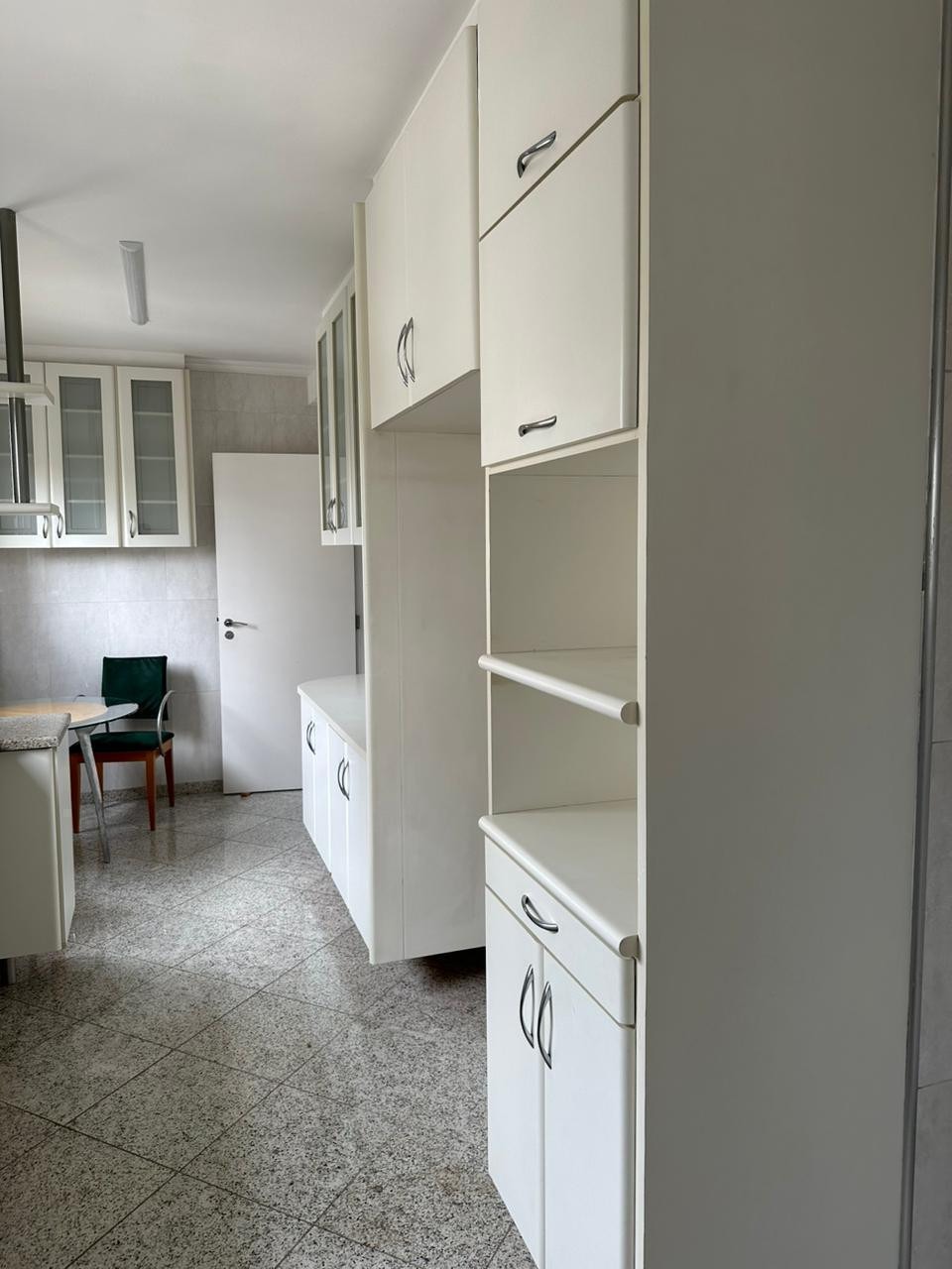 Apartamento à venda e aluguel com 3 quartos, 130m² - Foto 7