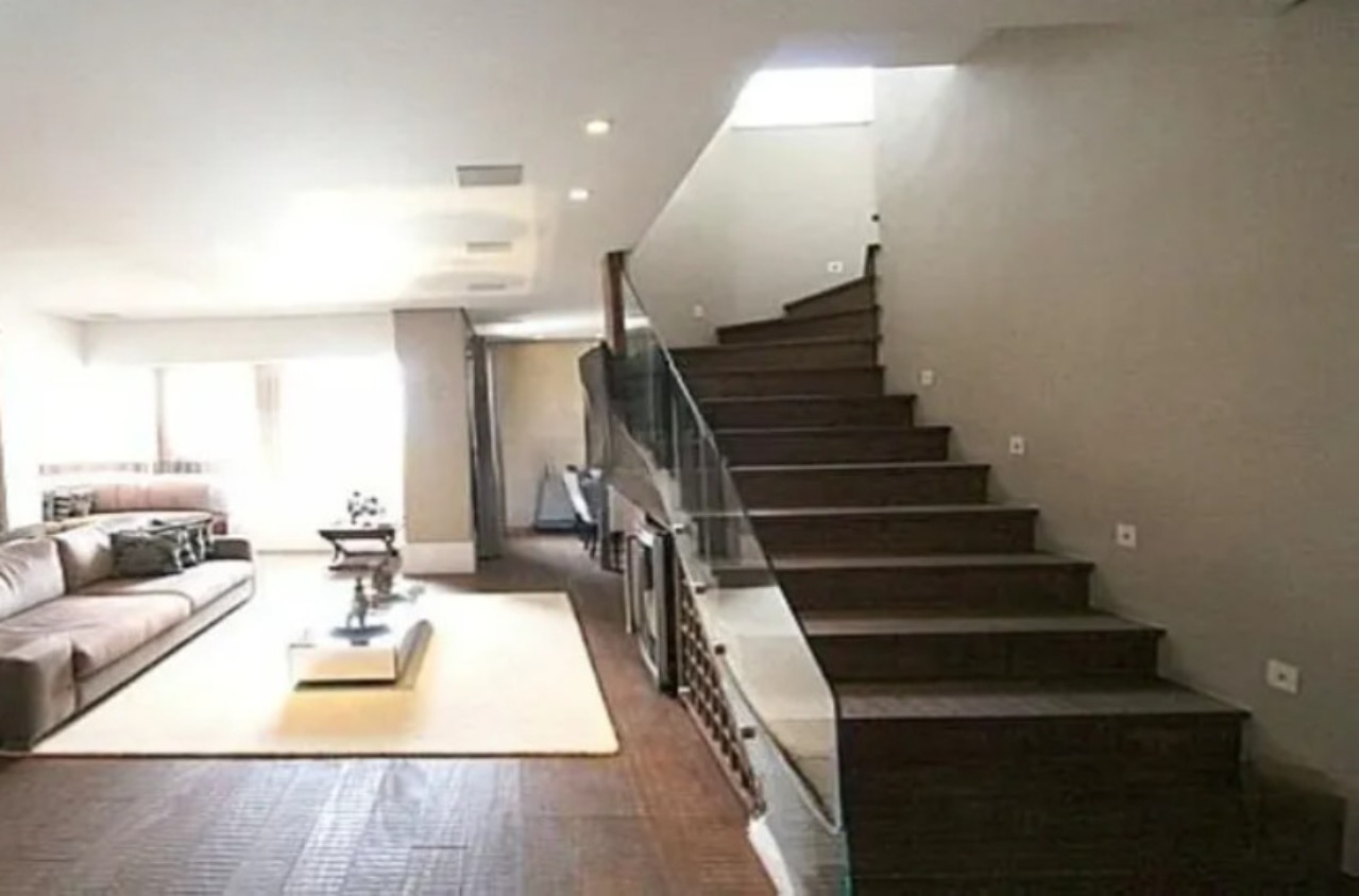 Cobertura à venda com 3 quartos, 291m² - Foto 1