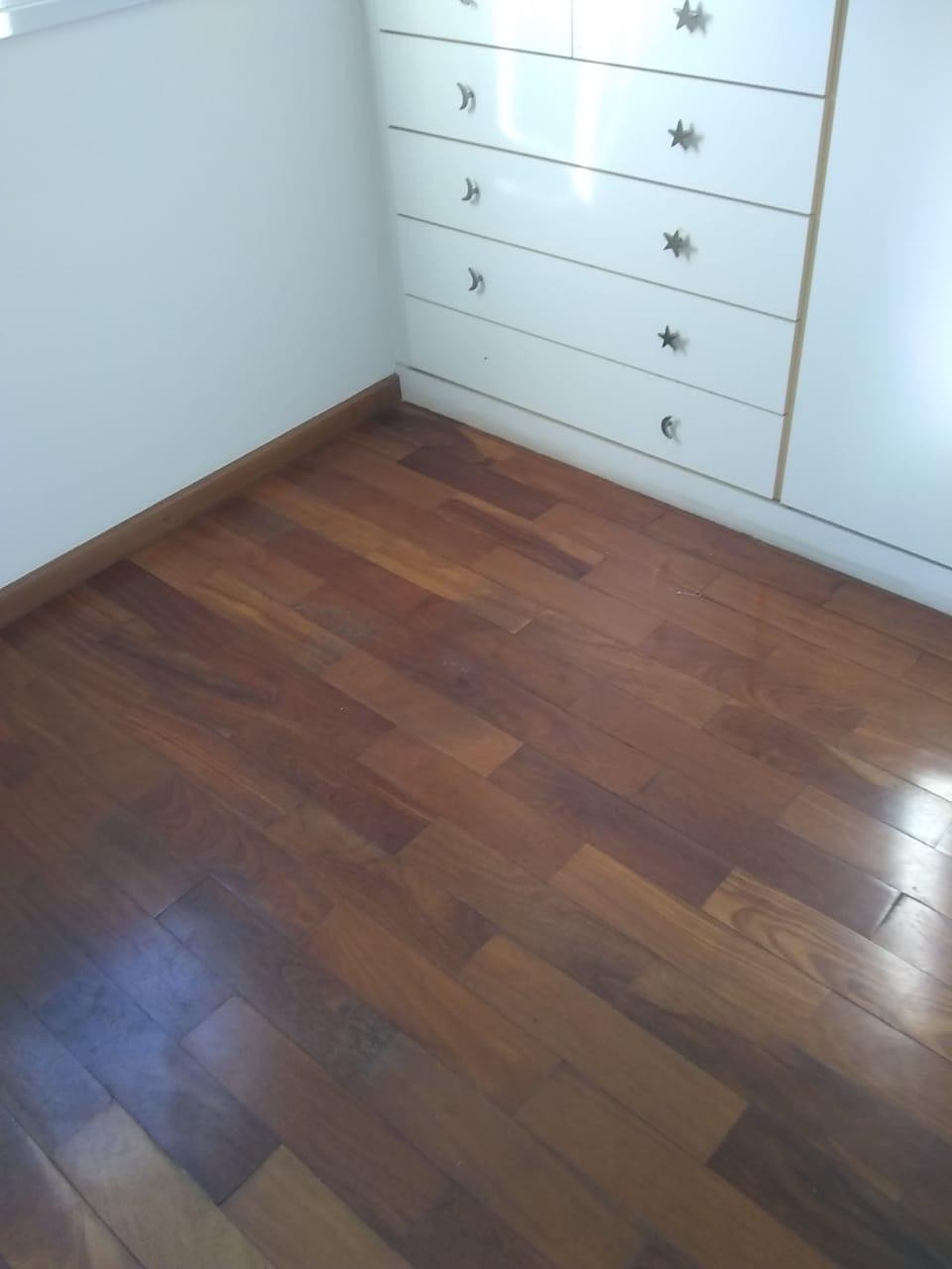 Apartamento à venda com 3 quartos, 105m² - Foto 10