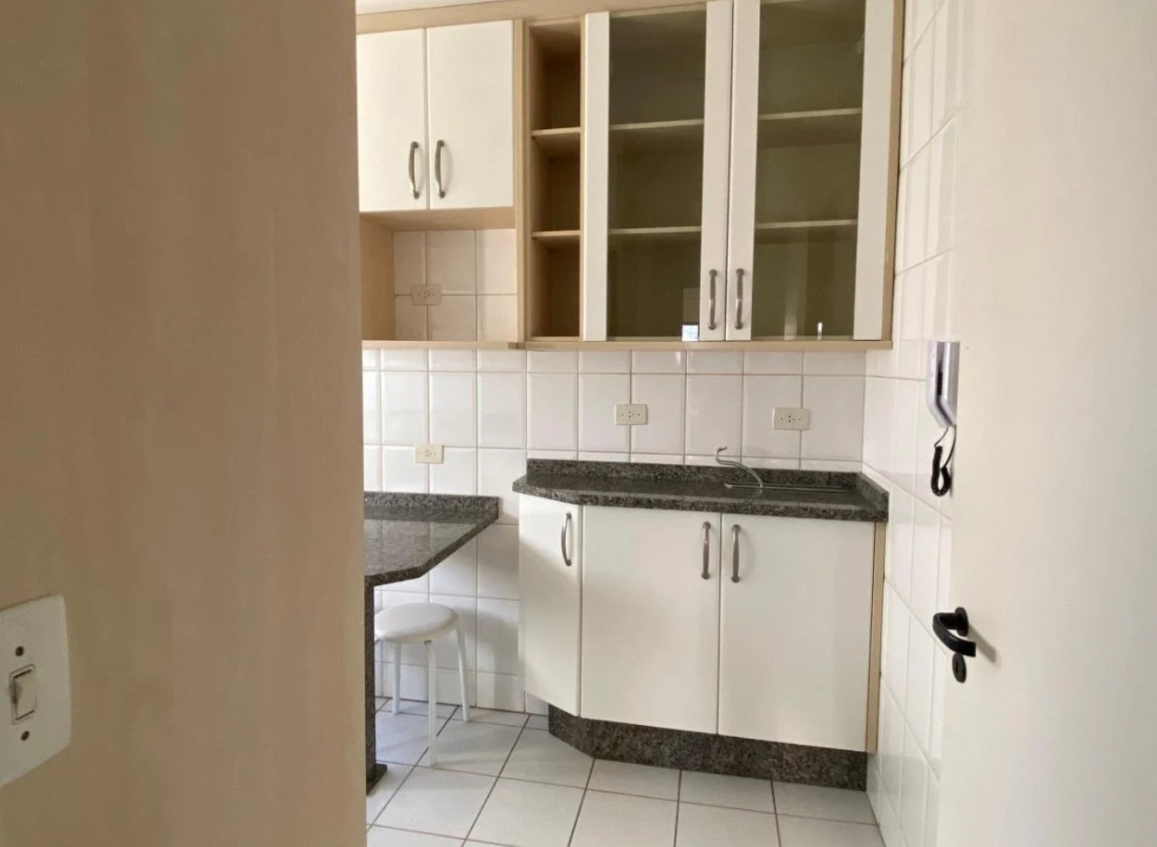 Apartamento à venda com 2 quartos, 75m² - Foto 21