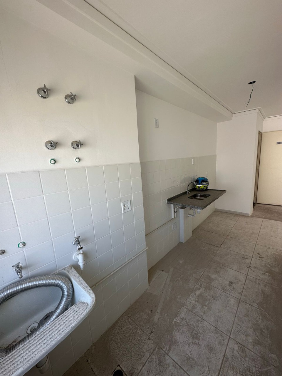 Apartamento à venda com 2 quartos, 55m² - Foto 11