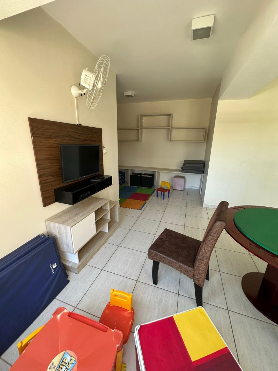 Apartamento à venda com 2 quartos, 55m² - Foto 33