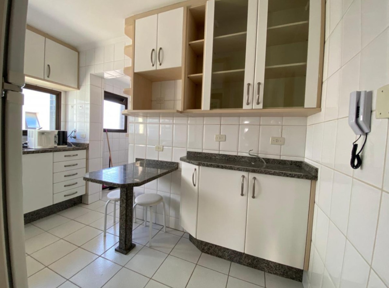 Apartamento à venda com 2 quartos, 75m² - Foto 19