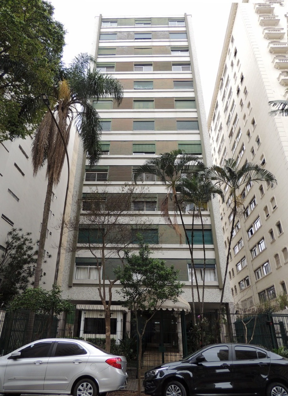 Apartamento à venda com 3 quartos, 186m² - Foto 1