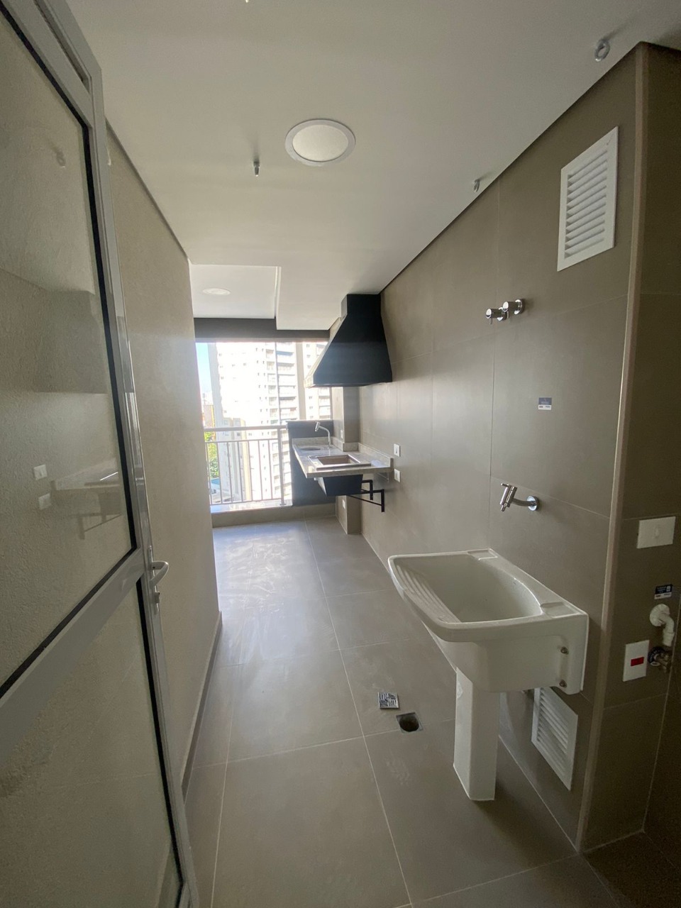 Apartamento à venda com 3 quartos, 91m² - Foto 9