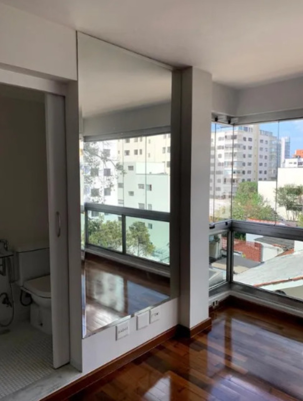 Apartamento à venda com 1 quarto, 90m² - Foto 18