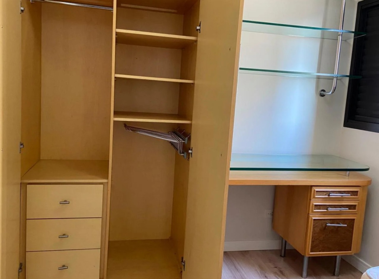 Apartamento à venda com 2 quartos, 75m² - Foto 3