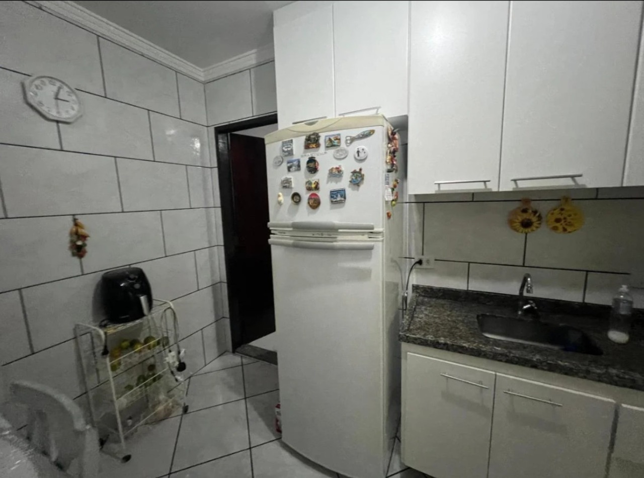 Casa à venda com 3 quartos, 100m² - Foto 16