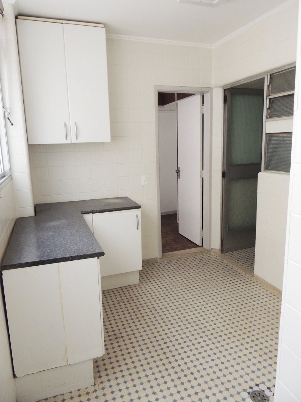 Apartamento à venda com 3 quartos, 186m² - Foto 10