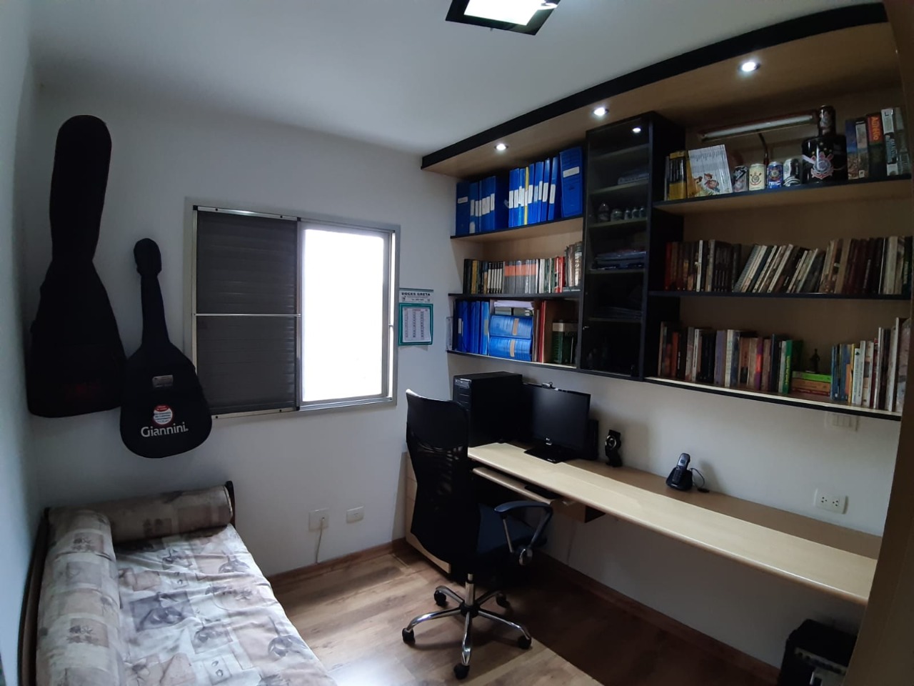 Apartamento à venda com 2 quartos, 60m² - Foto 13