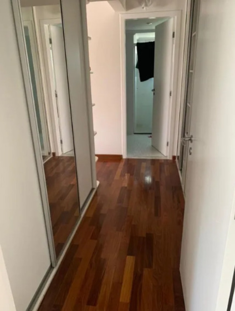 Apartamento à venda com 1 quarto, 90m² - Foto 5