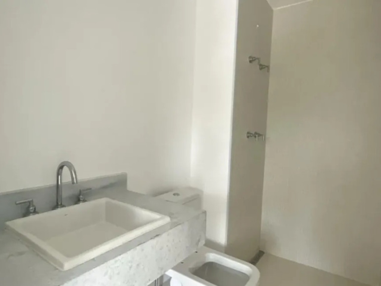 Apartamento à venda com 2 quartos, 84m² - Foto 11