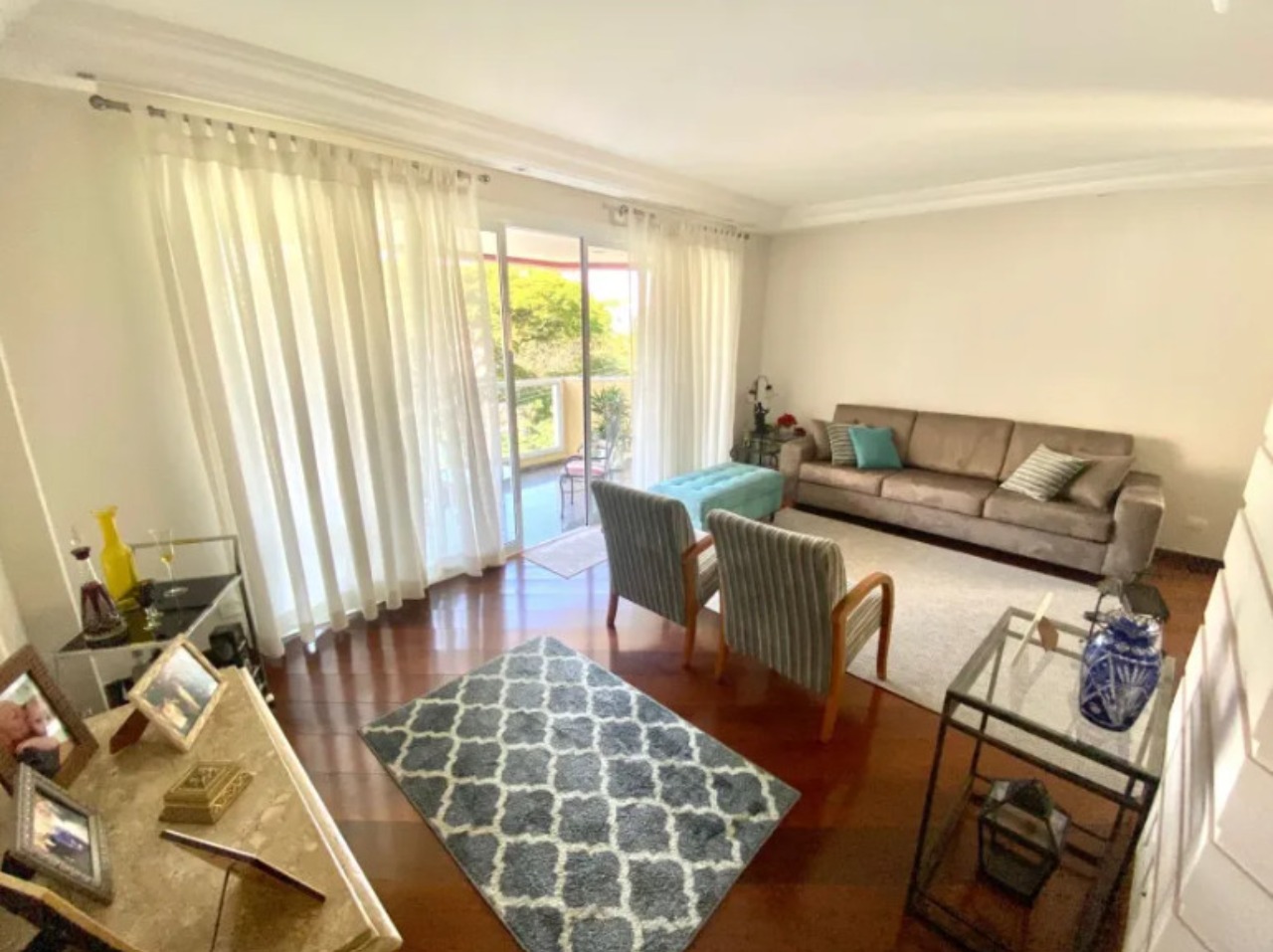 Apartamento à venda com 4 quartos, 144m² - Foto 1