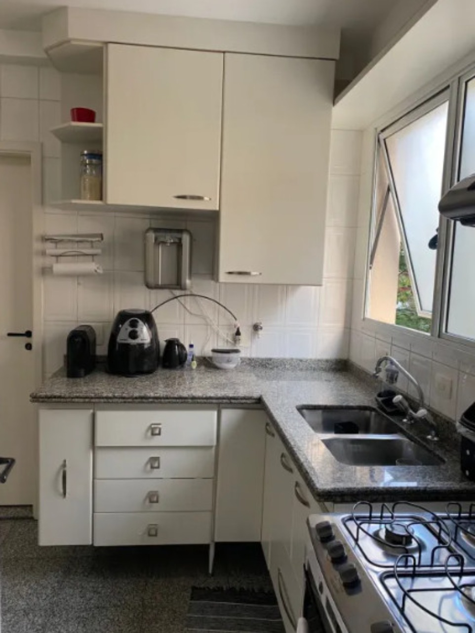 Apartamento à venda com 4 quartos, 144m² - Foto 12