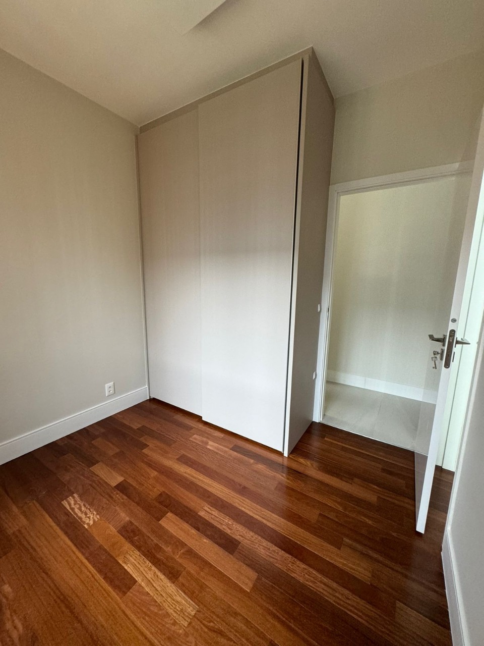 Apartamento para alugar com 3 quartos, 147m² - Foto 27