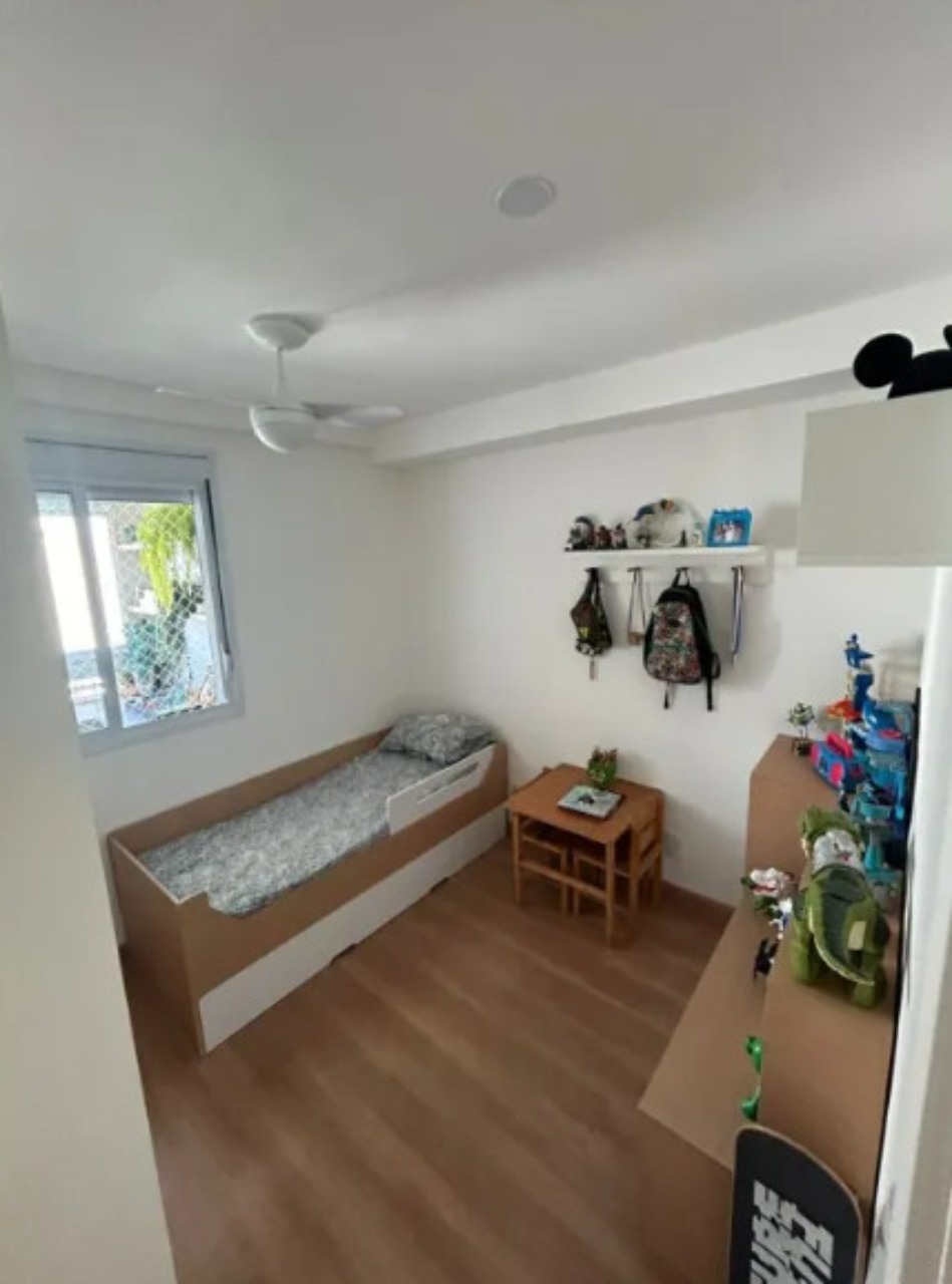 Apartamento à venda com 2 quartos, 70m² - Foto 3