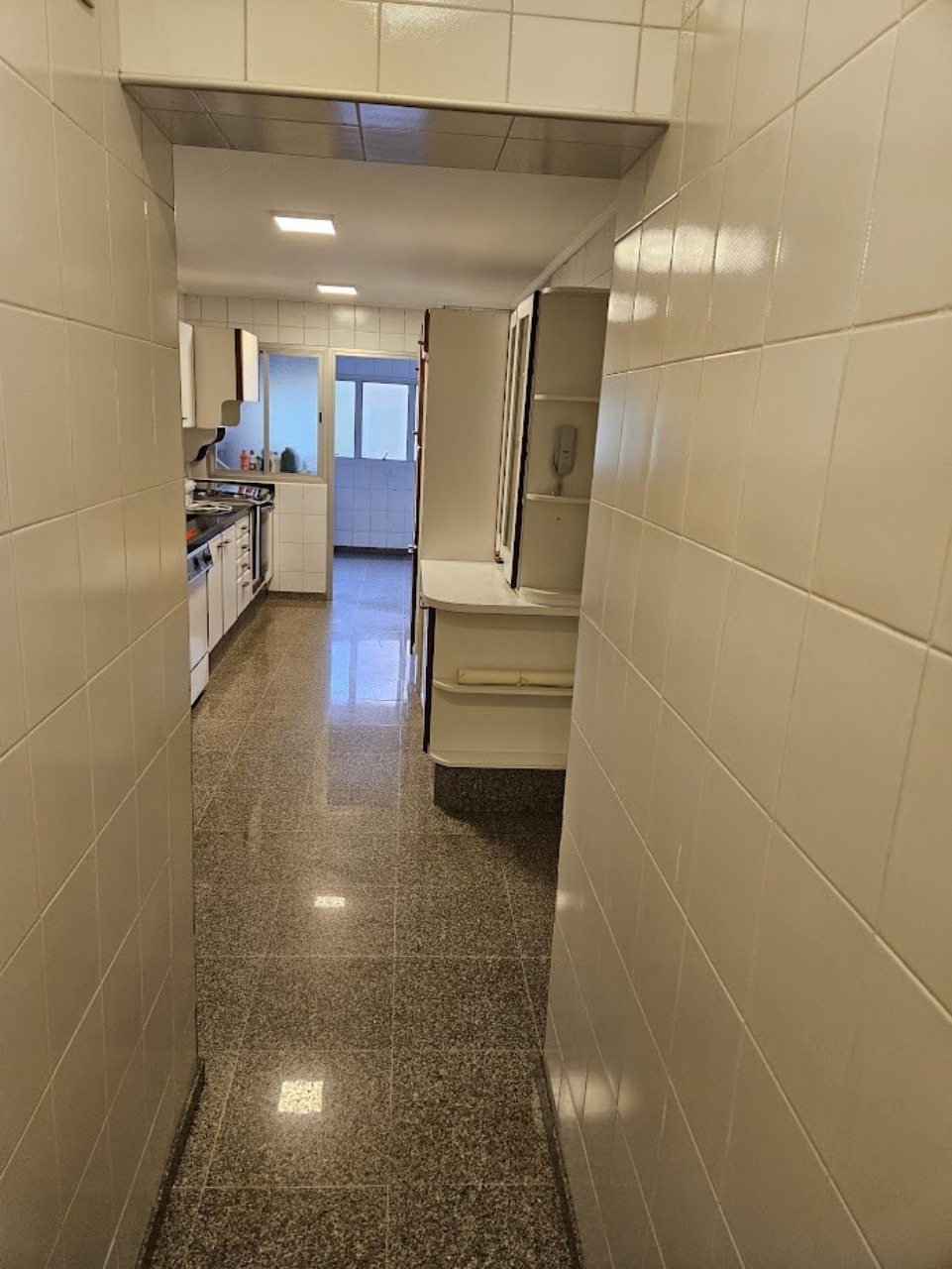 Apartamento para alugar com 3 quartos, 175m² - Foto 20