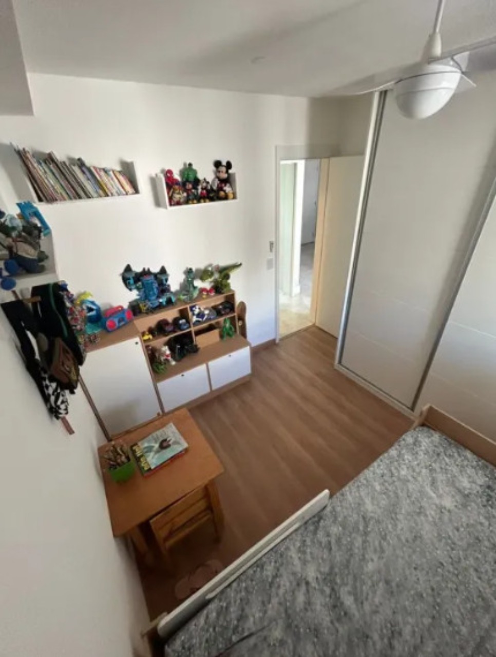 Apartamento à venda com 2 quartos, 70m² - Foto 13