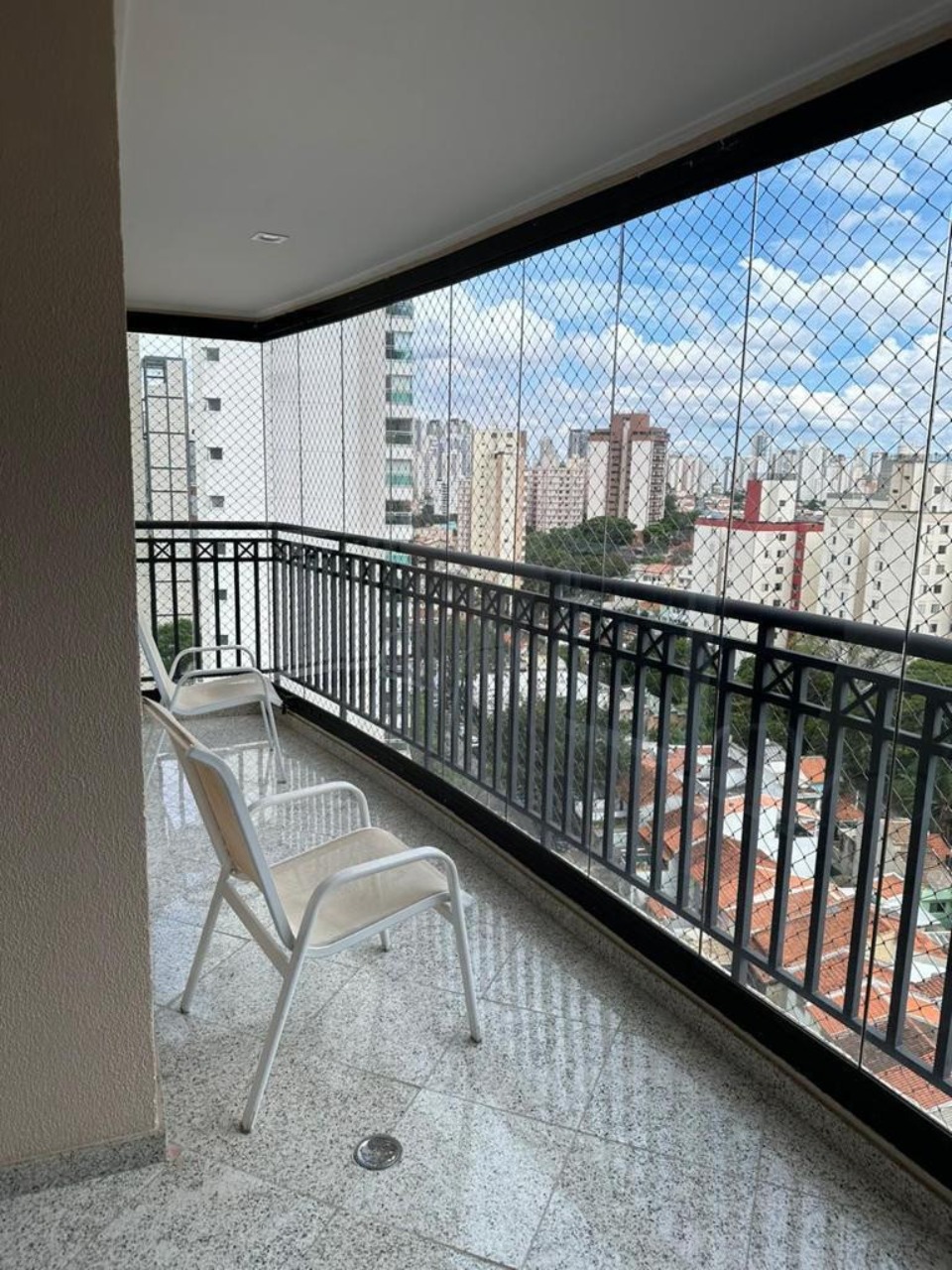 Apartamento à venda e aluguel com 3 quartos, 130m² - Foto 16