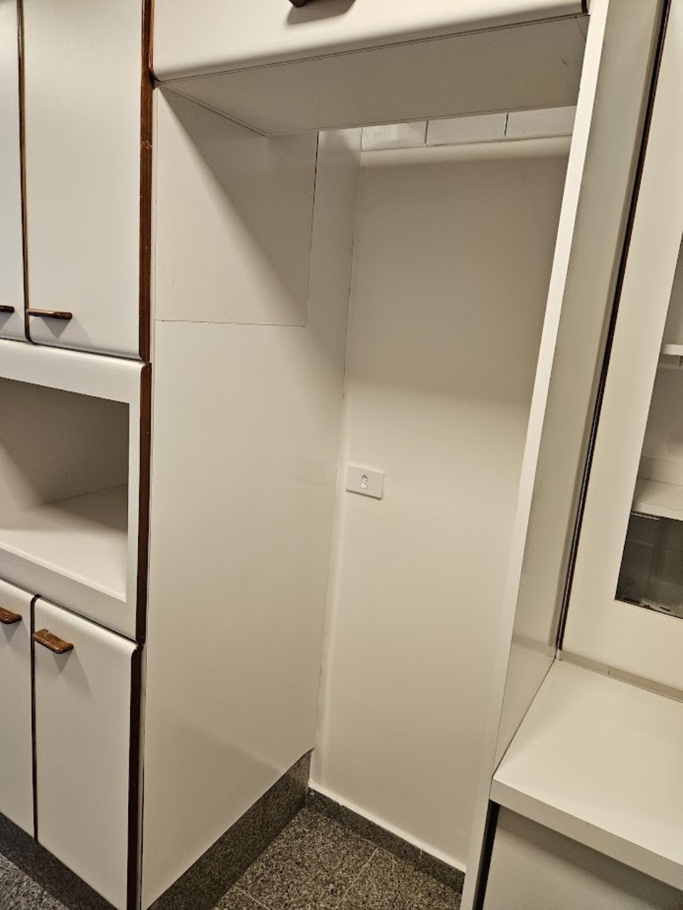 Apartamento para alugar com 3 quartos, 175m² - Foto 4