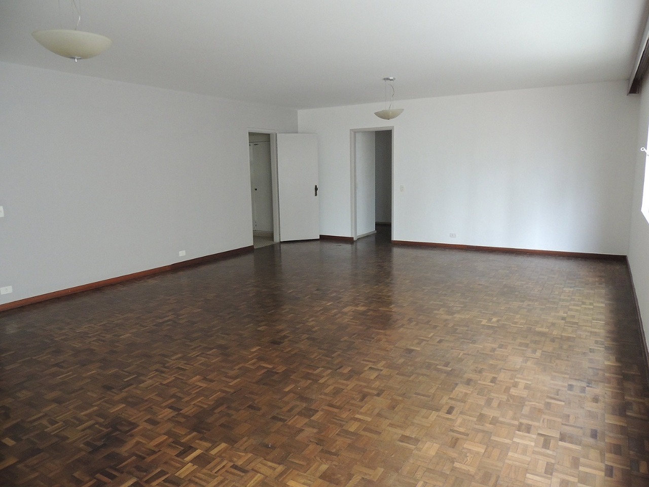 Apartamento à venda com 3 quartos, 186m² - Foto 11