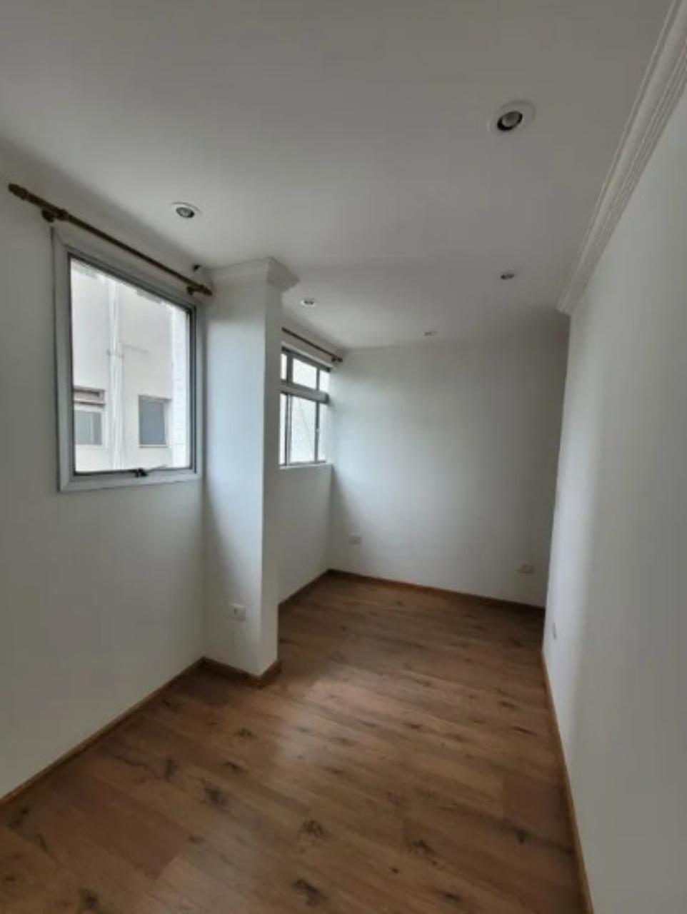 Apartamento à venda com 4 quartos, 89m² - Foto 5