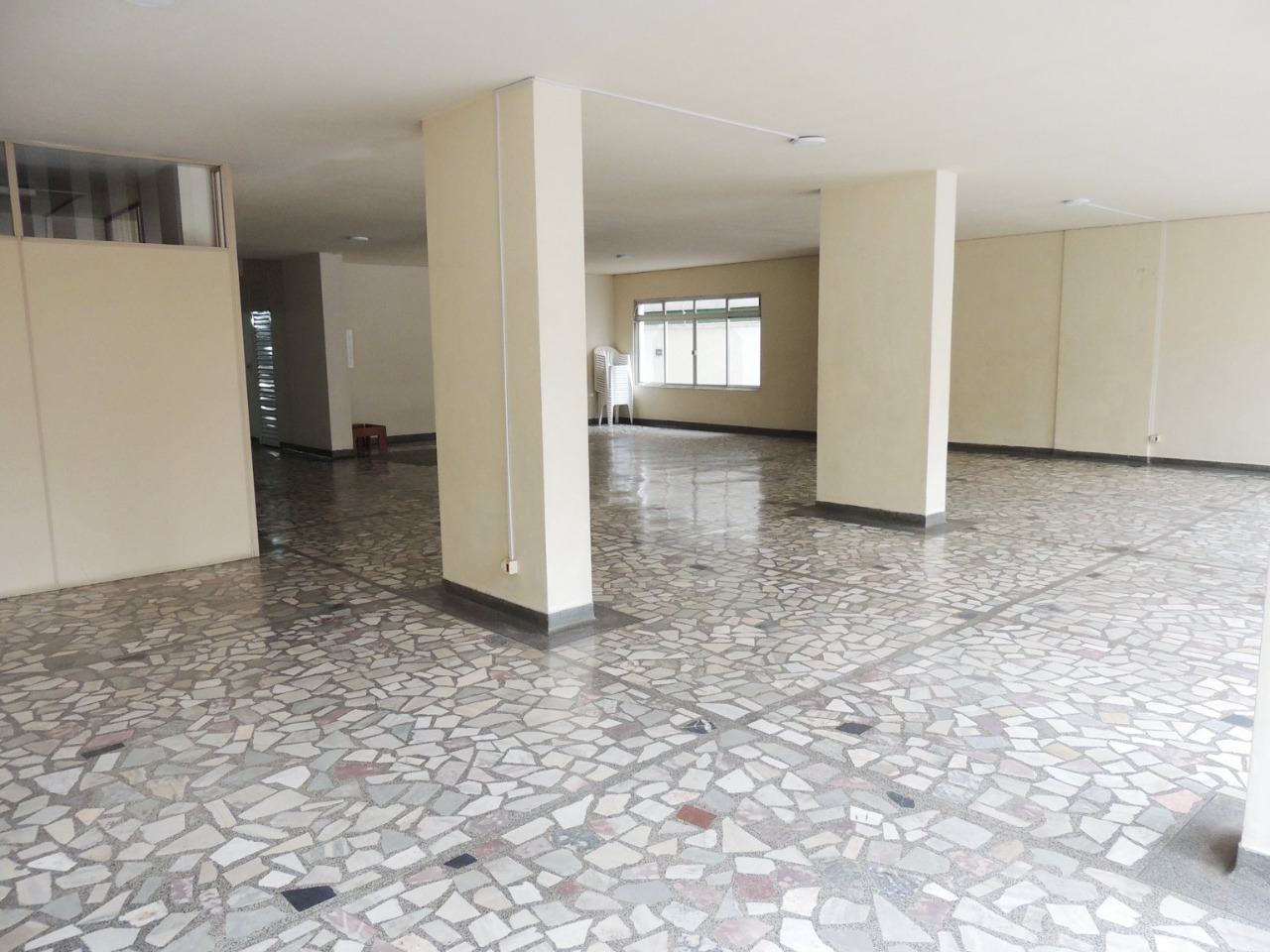 Apartamento à venda com 3 quartos, 186m² - Foto 14