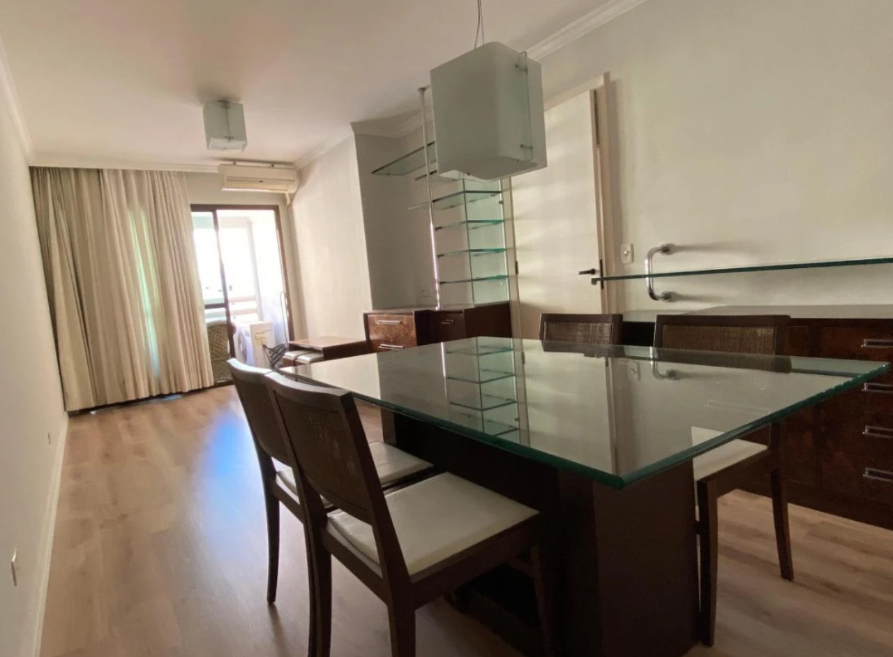 Apartamento à venda com 2 quartos, 75m² - Foto 1