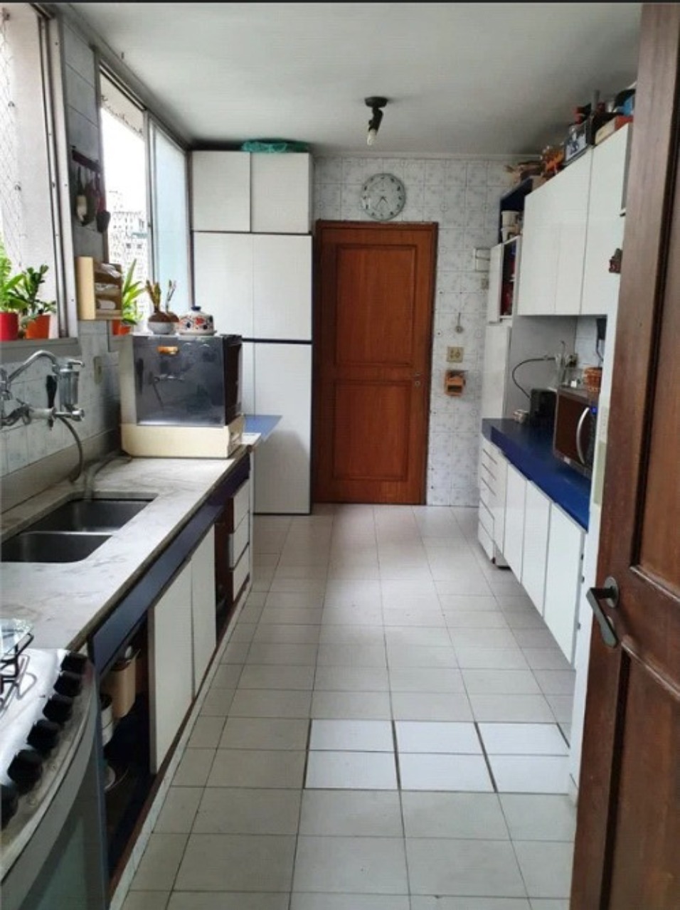 Apartamento à venda com 3 quartos, 189m² - Foto 7