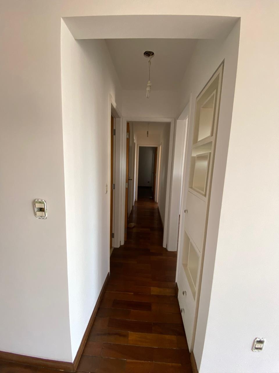 Apartamento à venda com 3 quartos, 105m² - Foto 3